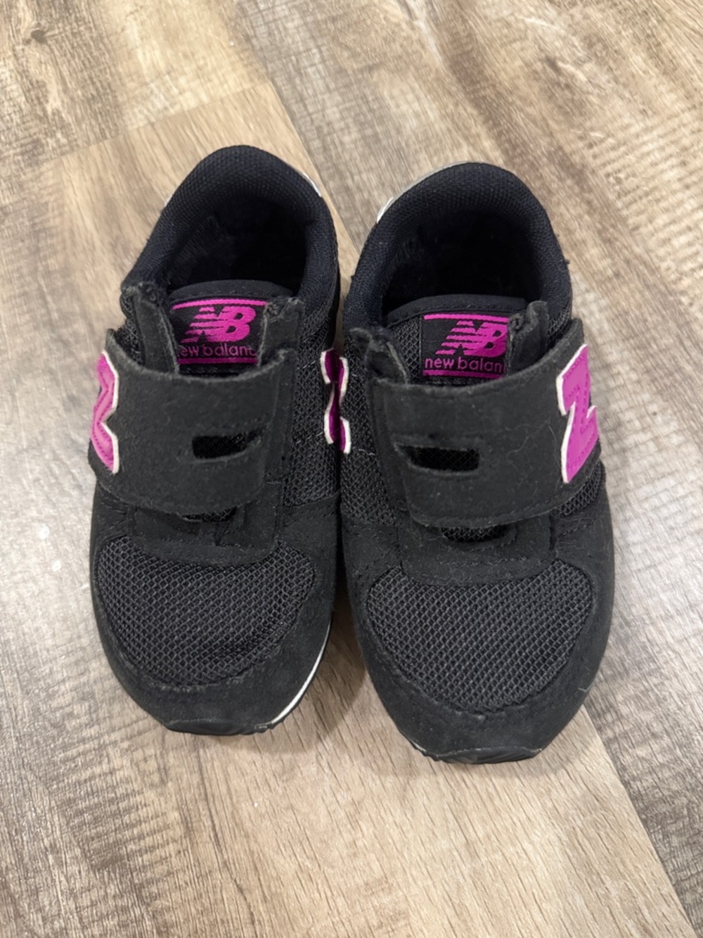New Balance Kids Black and Pink Velcro Sneakers